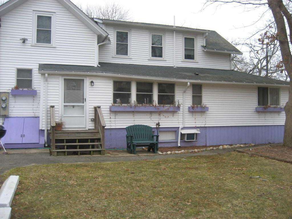 145 Circuit Ave