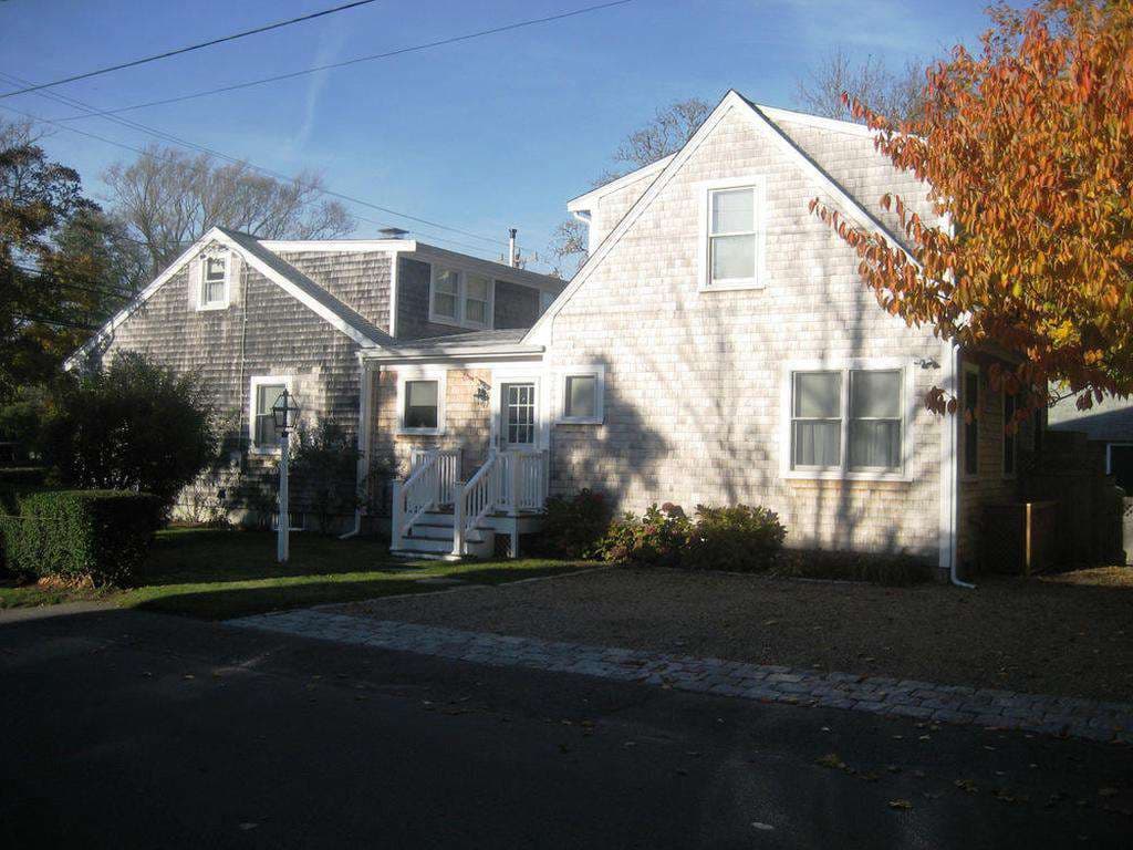 59 Pease's Point Way South