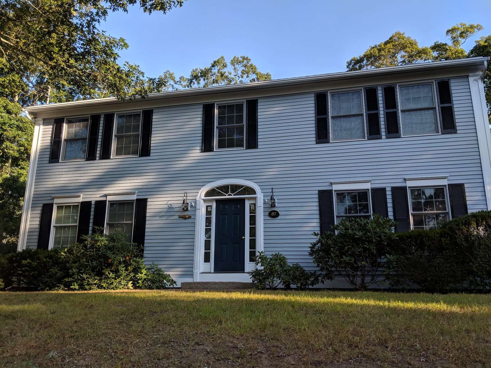 87 Fairfield Ave