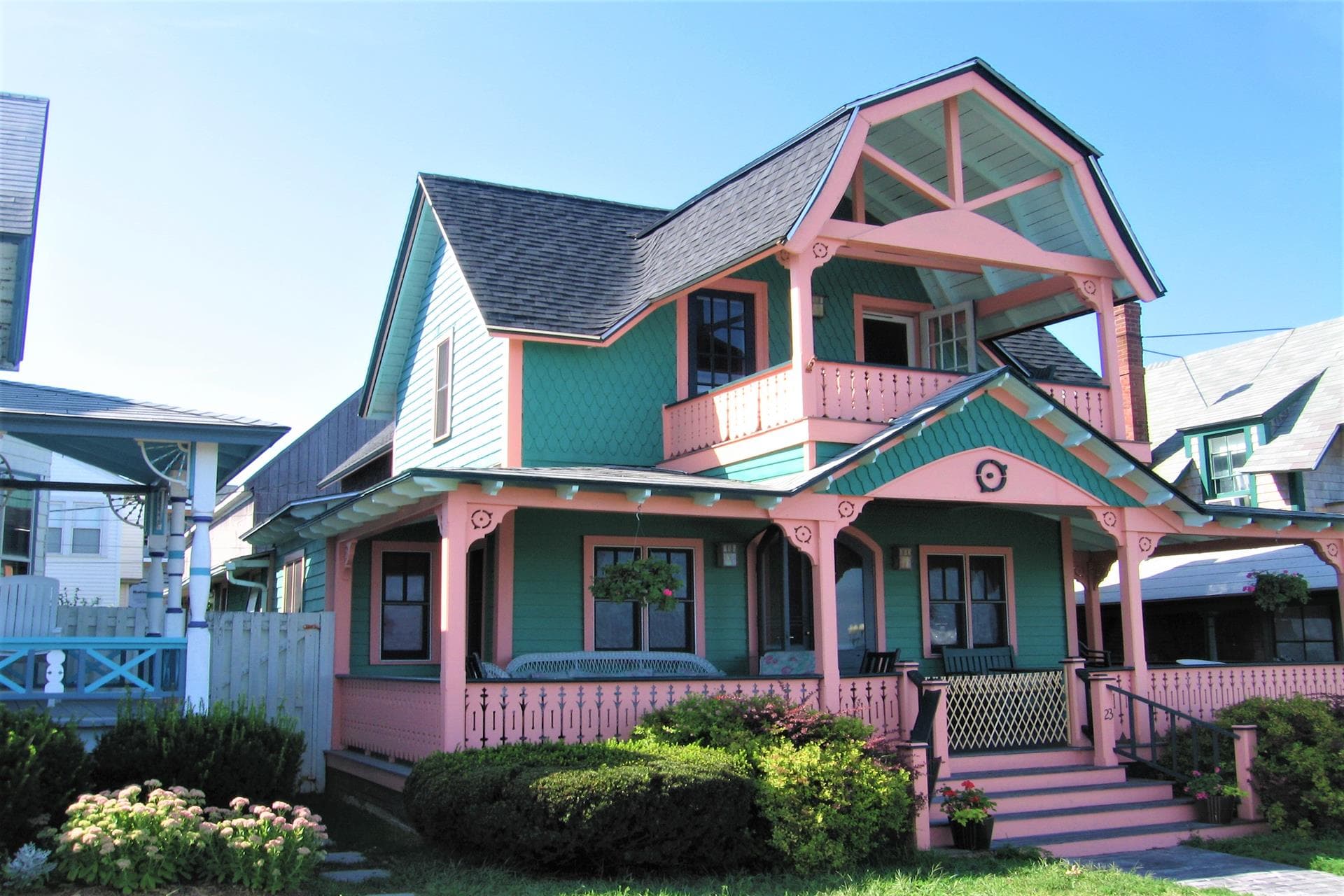 Victorian on Ocean Park in Oak Bluffs