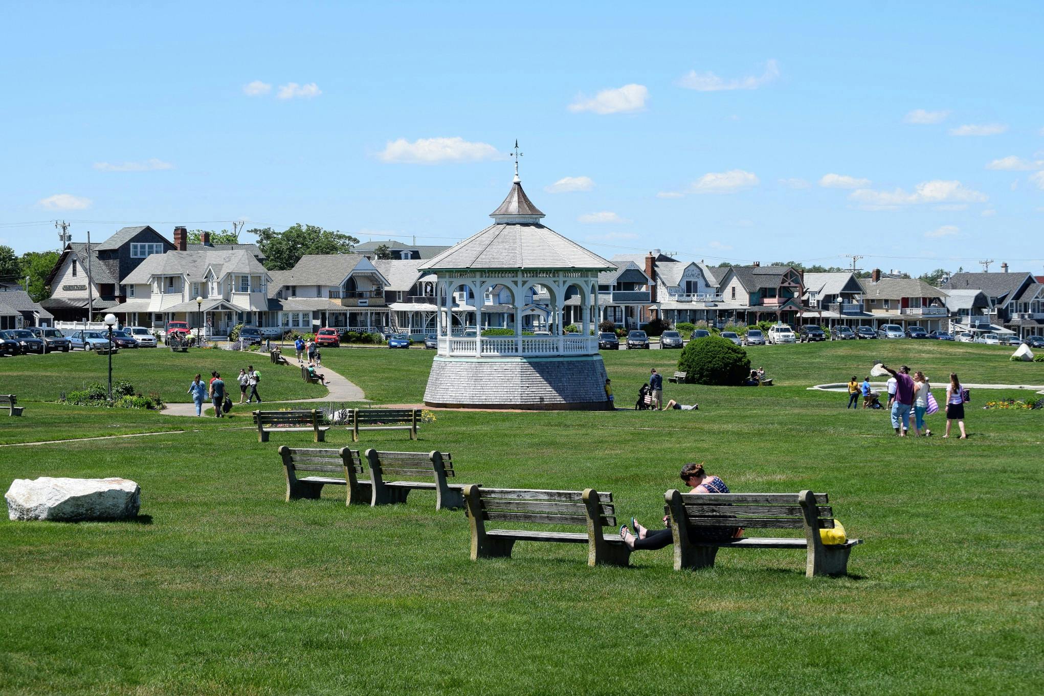 Oak Bluffs: A Vibrant and Happening Town